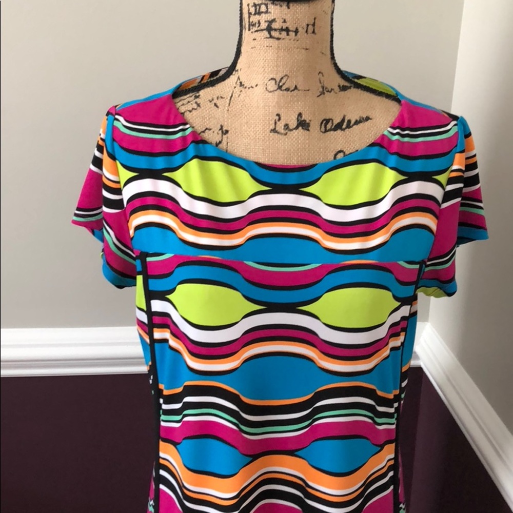 Colorful shift dress - Picture 2 of 4